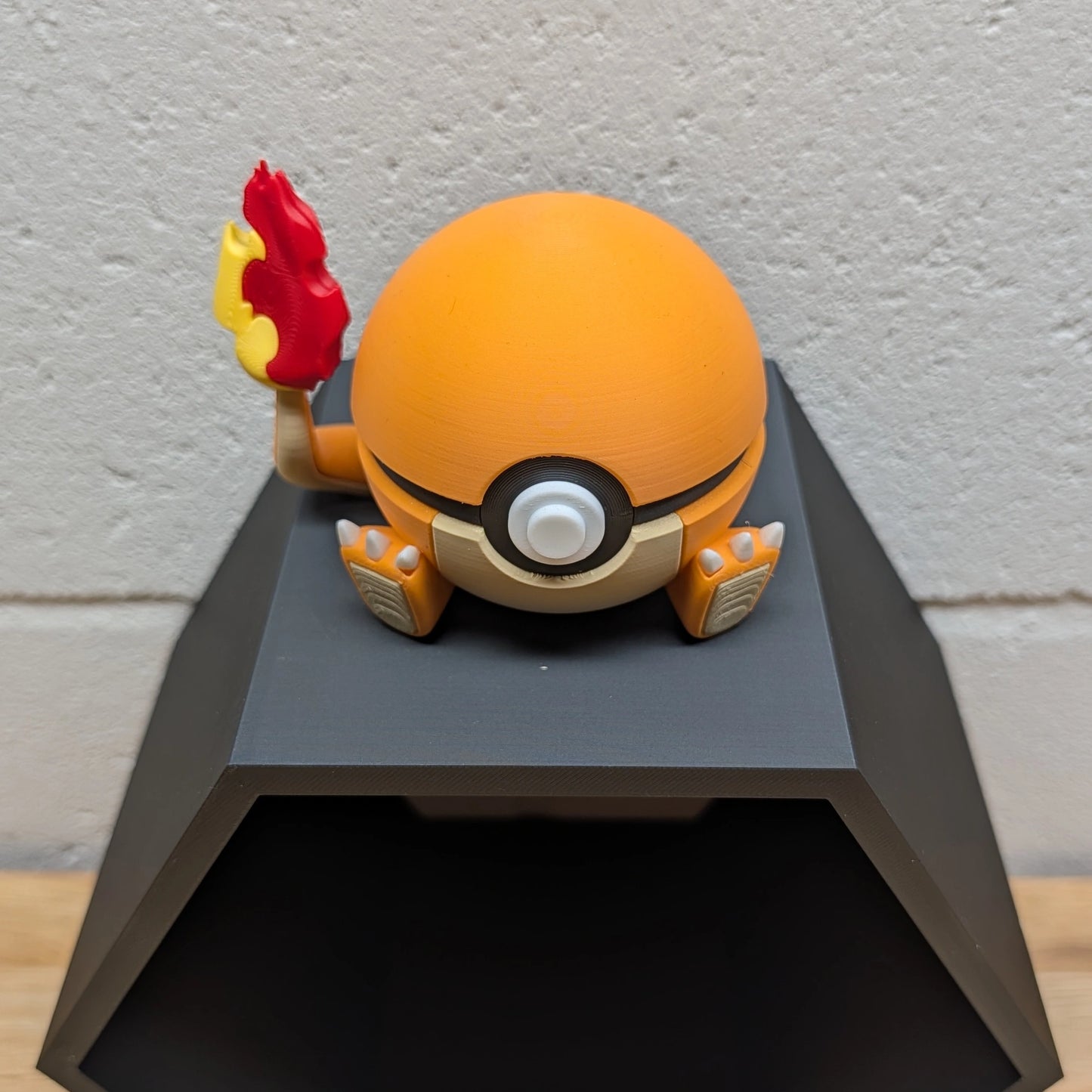 #004: Charmander