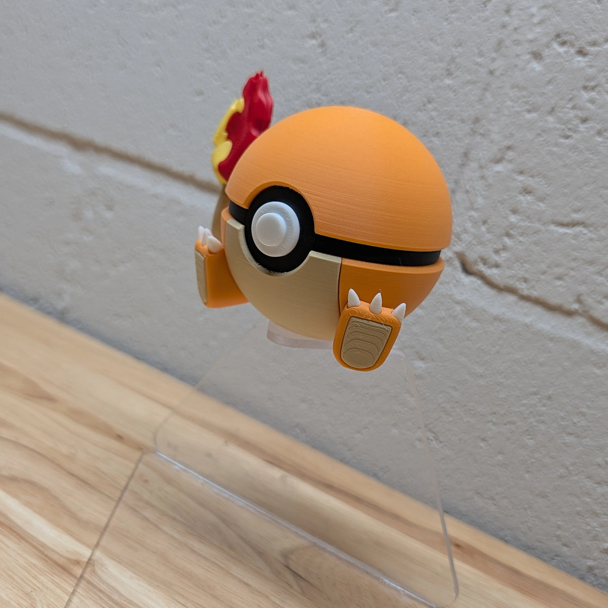 #004: Charmander