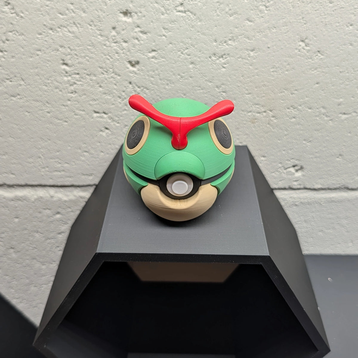 #010: Caterpie