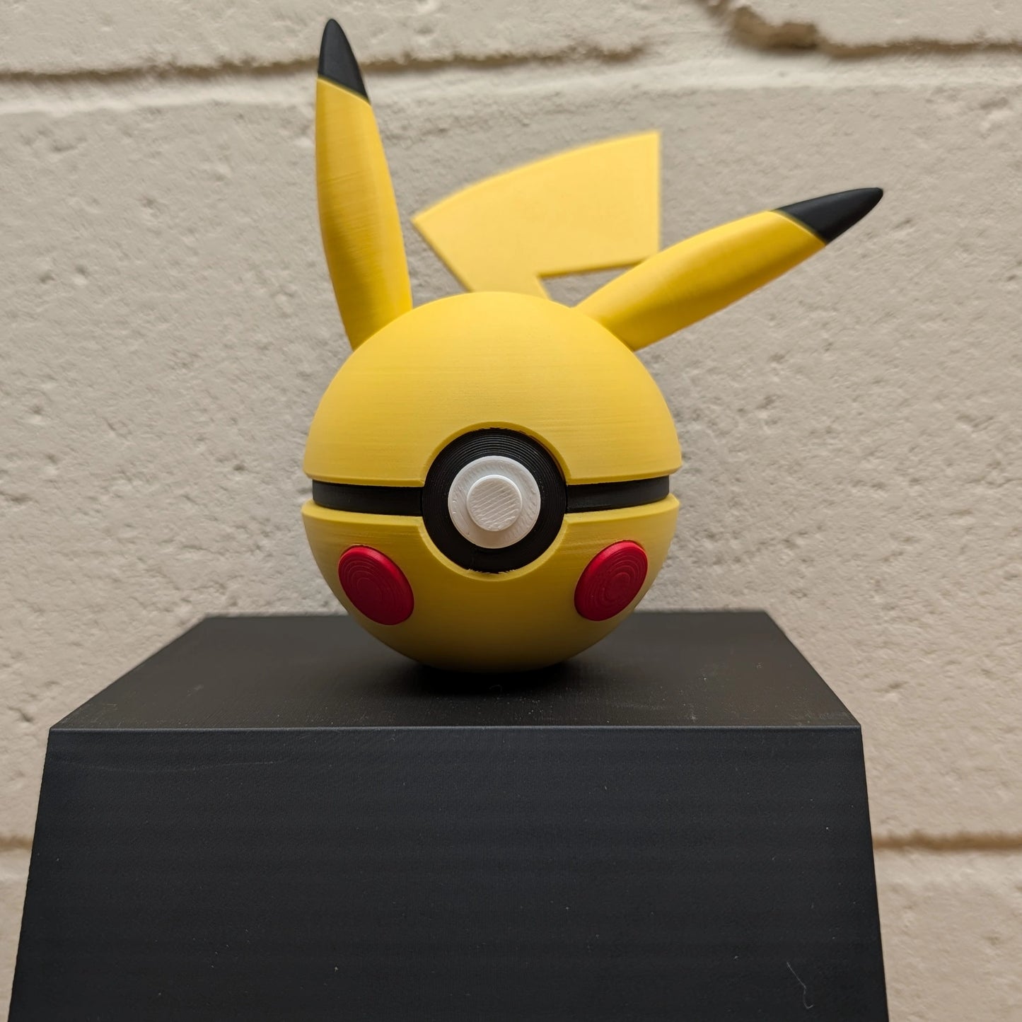 #025: Pikachu