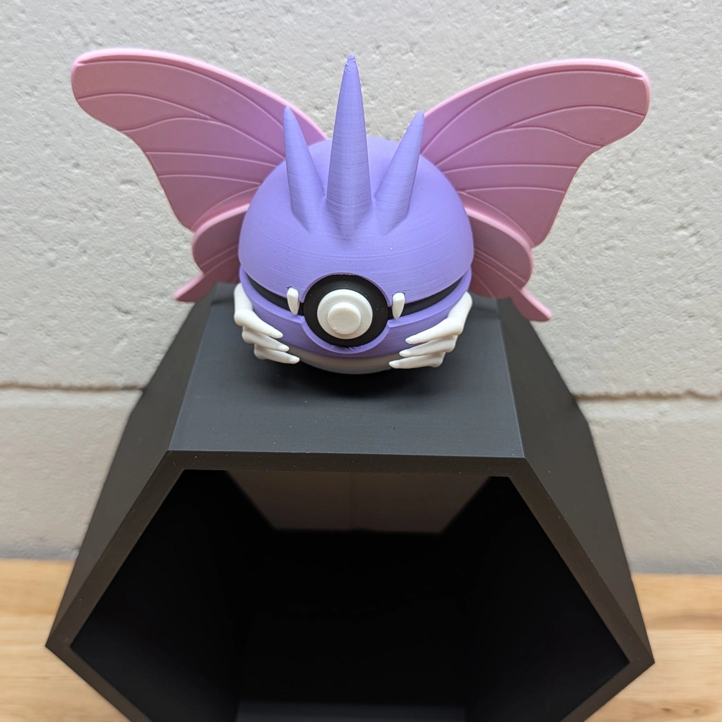 #049: Venomoth