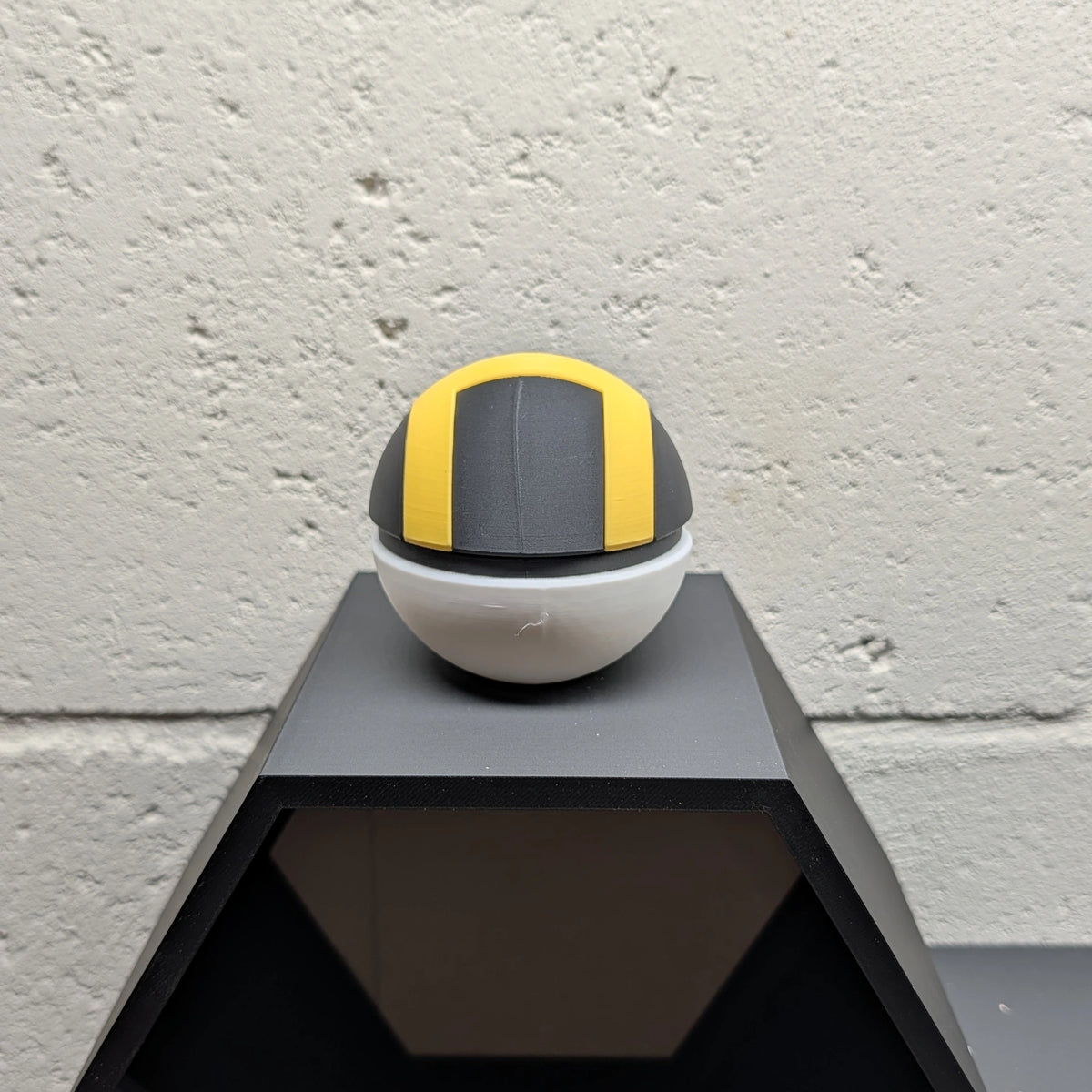 Ultra Ball